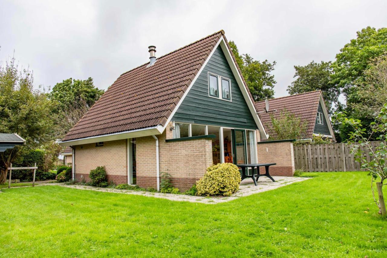 Bungalow 40 Op Recreatiepark De Wielen シント・マールテン エクステリア 写真